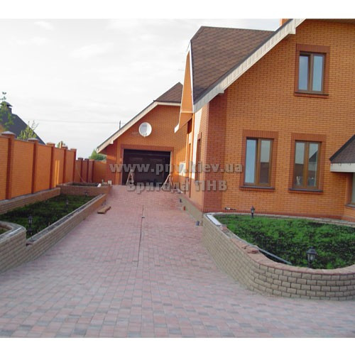 Перед дома